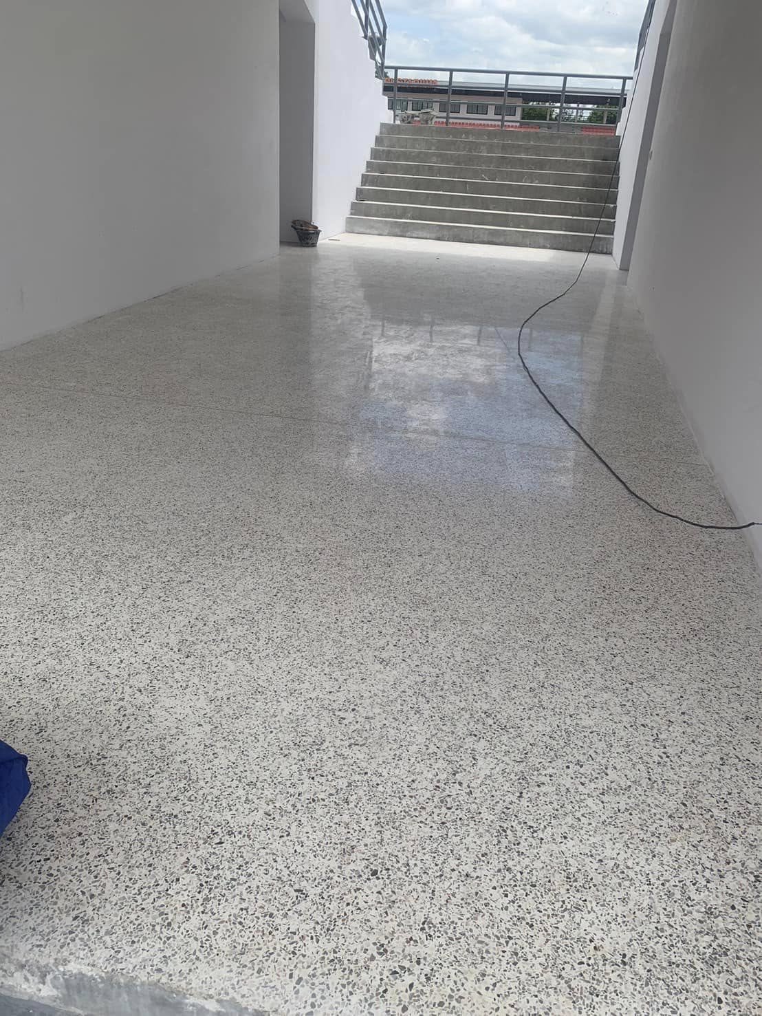 p22 - https://ช่างยุทธทรายล้าง.com | ช่างสมประสงค์ ผู้เชี่ยวชาญงานหินขัดทรายล้างมากว่า 30 ปี รับเหมาทำทรายล้างทั่วไทย พร้อมบริการคุณภาพสูงในราคายุติธรรมที่สามารถตกลงกันได้